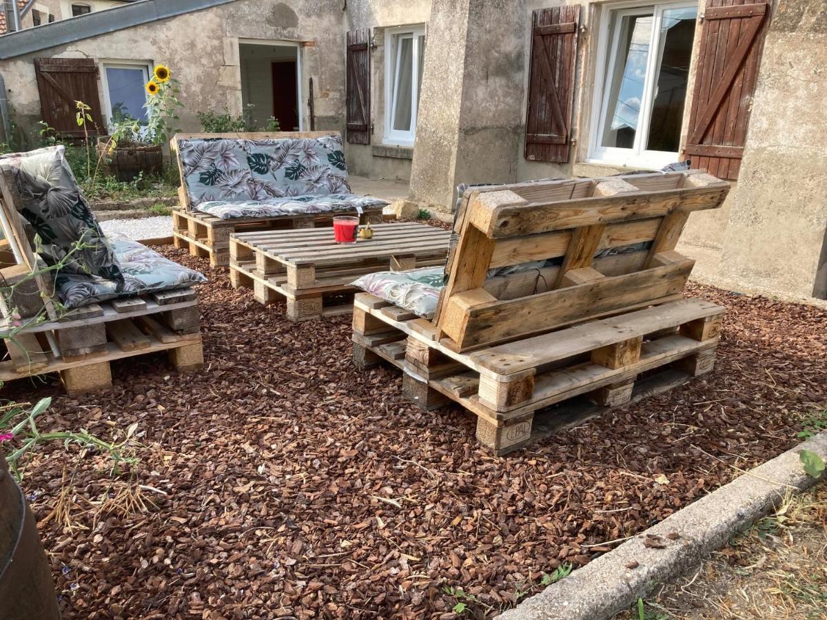 Gite De La Cote A Autreville Sur Moselle Eksteriør billede